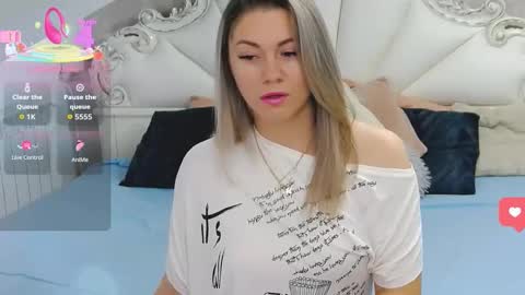 AdelleDeep1 online show from November 30, 2025, 9:35 am