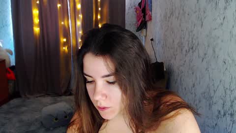 AdelMaud online show from February 6, 2025, 8:07 am
