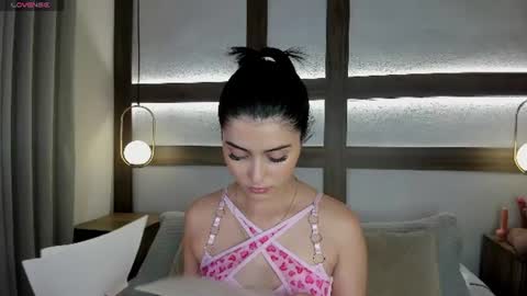 Snapshot of adhara_black01 chatting on July 17, 2026, 3:39 pm Adhara online show from July 17, 2026, 3:39 pm