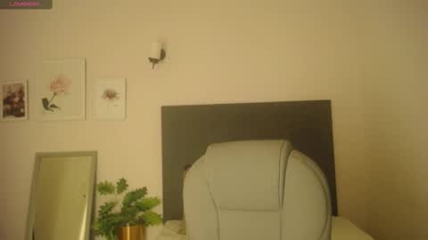 Snapshot of adhara_cortez chatting on September 21, 2025, 2:29 pm Adhara Cortez  online show from September 21, 2025, 2:29 pm