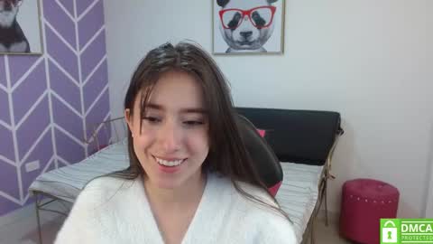 Snapshot of adhara_kitten chatting on October 4, 2025, 1:09 pm Adhara online show from October 4, 2025, 1:09 pm