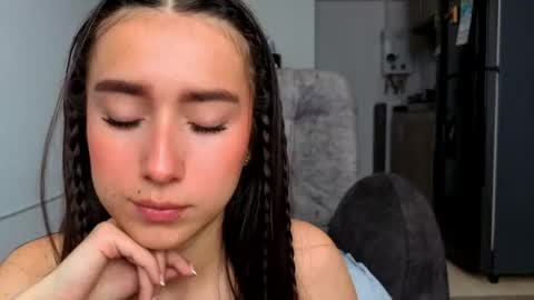 Snapshot of adhara_kitten chatting on May 19, 2026, 2:12 pm Adhara online show from May 19, 2026, 2:12 pm