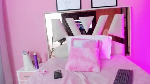 ADHARA online show from November 19, 2025, 1:22 pm