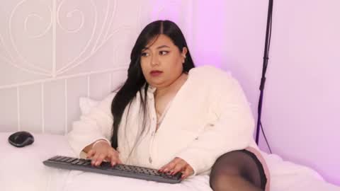adia_ online show from January 13, 2025, 8:26 am