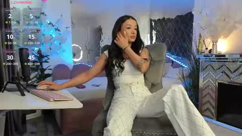 Adona online show from June 16, 2026, 5:32 am