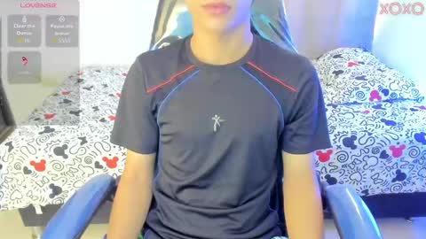 ADONIS online show from September 9, 2025, 12:37 pm
