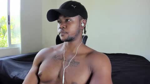 Snapshot of adonisray chatting on February 17, 2026, 8:26 pm adonisray online show from February 17, 2026, 8:26 pm