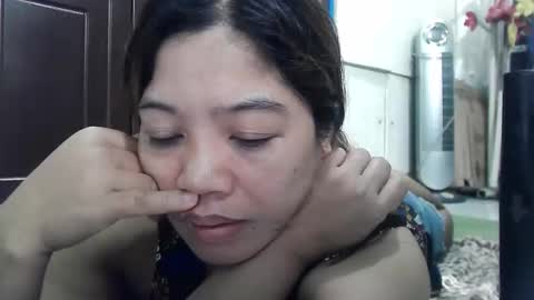 annelovesu online show from December 20, 2024, 10:38 am