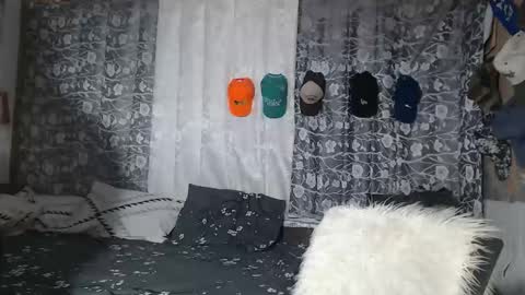 adorableasianboy online show from January 15, 2026, 9:14 am