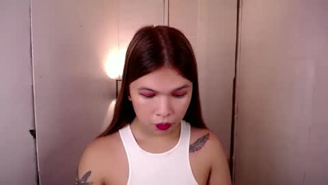 adorabletsforyouxx online show from February 11, 2025, 9:35 pm