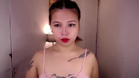 adorabletsforyouxx online show from November 9, 2025, 12:14 pm