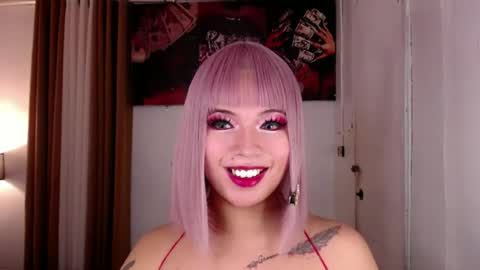 adorabletsforyouxx online show from June 17, 2026, 8:43 pm