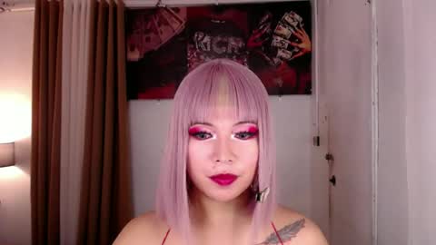 adorabletsforyouxx online show from June 19, 2026, 9:18 pm