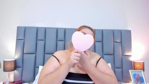 ANDREA PEREZ online show from January 20, 2025, 11:45 am