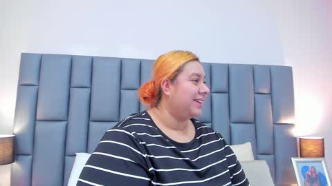 ANDREA PEREZ online show from January 22, 2025, 11:45 am