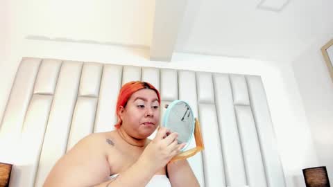 Snapshot of adreeaperez1 chatting on October 1, 2025, 11:38 am ANDREA PEREZ online show from October 1, 2025, 11:38 am