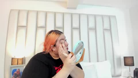 Snapshot of adreeaperez1 chatting on October 25, 2025, 11:51 am ANDREA PEREZ online show from October 25, 2025, 11:51 am