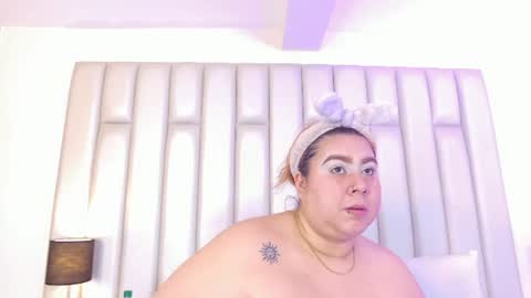 ANDREA PEREZ online show from July 20, 2026, 12:40 pm