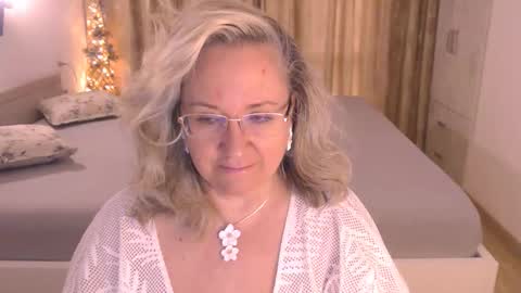 Cryna online show from April 29, 2026, 11:14 am
