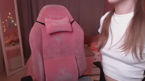 Eva online show from January 14, 2026, 7:36 am