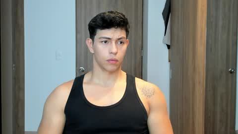 Snapshot of adrian_del_mar chatting on April 21, 2026, 2:37 am Adrian del Mar online show from April 21, 2026, 2:37 am