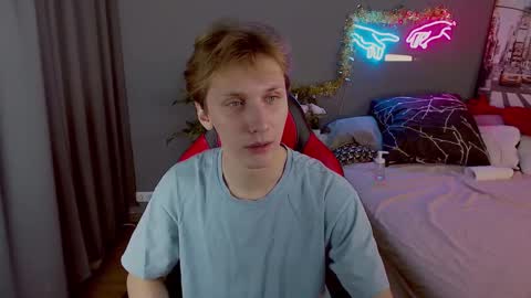 Adrian online show from December 8, 2024, 11:14 am