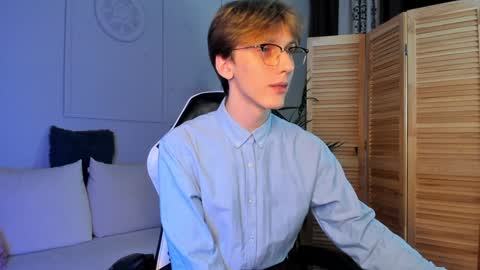 Adrian online show from December 9, 2024, 4:15 pm