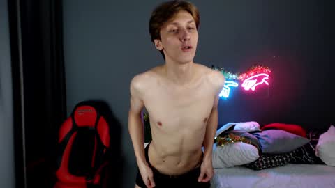 Adrian online show from December 13, 2024, 8:15 pm