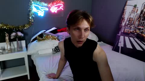 Adrian online show from December 14, 2024, 2:10 pm