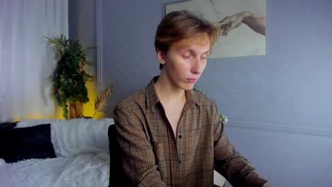 Adrian online show from December 19, 2024, 7:29 pm