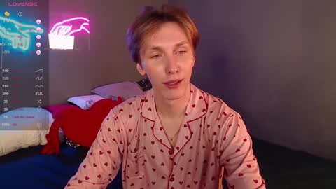 Adrian online show from January 18, 2025, 7:37 pm