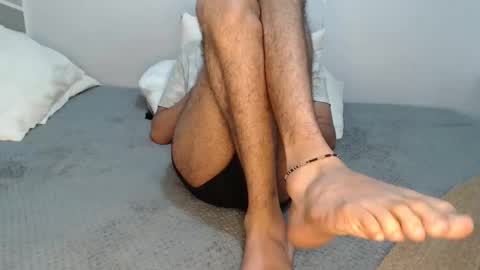 Snapshot of adrian_falcon chatting on April 18, 2026, 7:07 pm Adrian Falcon online show from April 18, 2026, 7:07 pm