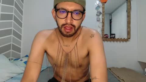 Snapshot of adrian_falcon chatting on April 30, 2026, 6:14 pm Adrian Falcon online show from April 30, 2026, 6:14 pm