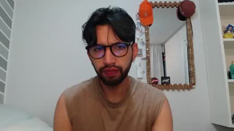 Snapshot of adrian_falcon chatting on May 5, 2026, 3:14 am Adrian Falcon online show from May 5, 2026, 3:14 am