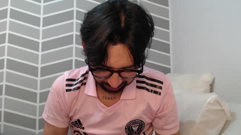 Snapshot of adrian_falcon chatting on May 14, 2026, 6:31 am Adrian Falcon online show from May 14, 2026, 6:31 am