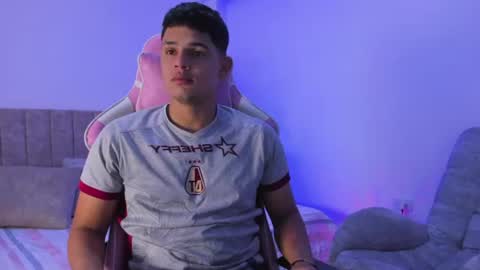 ADRIAN online show from June 9, 2026, 7:03 pm