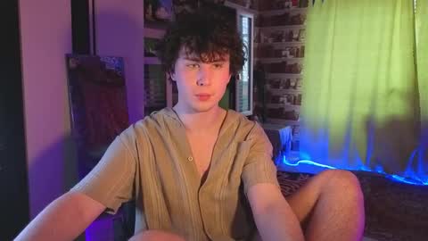 Snapshot of adrian_touch chatting on March 21, 2026, 10:31 am Adri online show from March 21, 2026, 10:31 am