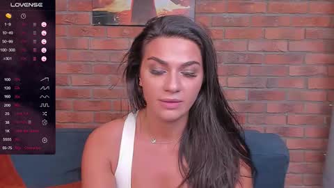 Snapshot of adriana1_ chatting on September 24, 2025, 9:45 am Adriana online show from September 24, 2025, 9:45 am
