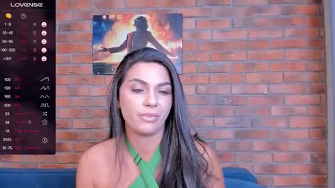 Snapshot of adriana1_ chatting on October 1, 2025, 7:09 pm Adriana online show from October 1, 2025, 7:09 pm