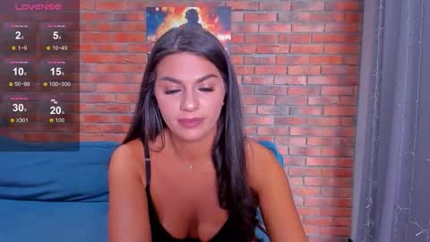 Snapshot of adriana1_ chatting on October 23, 2025, 2:00 am Adriana online show from October 23, 2025, 2:00 am