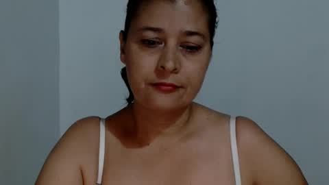 Snapshot of adriana_milf chatting on September 20, 2025, 6:14 am Adriana milf online show from September 20, 2025, 6:14 am