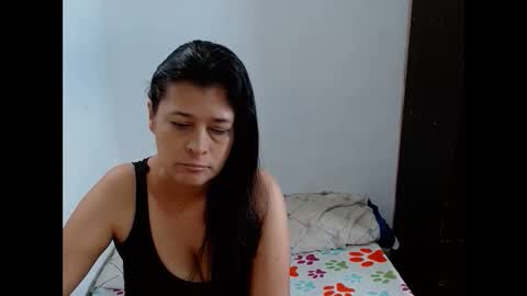 Adriana milf online show from May 6, 2026, 2:22 pm