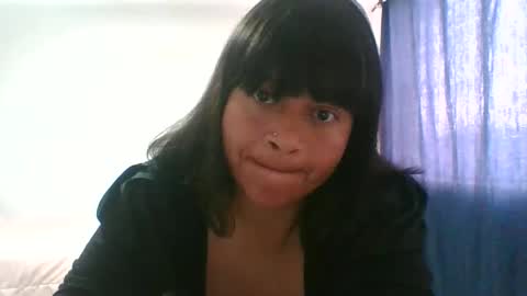 adrianagogo18 online show from December 16, 2025, 12:10 pm