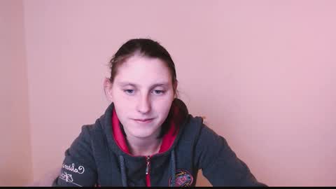 Adriana online show from February 18, 2025, 7:43 am