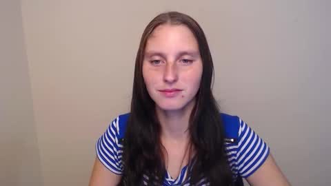 Adriana online show from September 9, 2025, 6:35 am