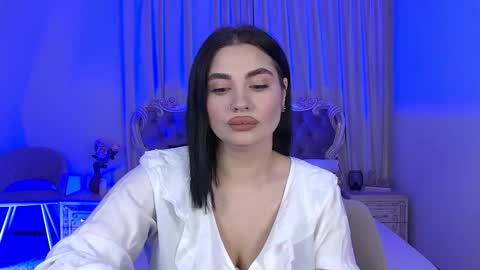 AdrianaTores online show from November 17, 2025, 7:08 pm