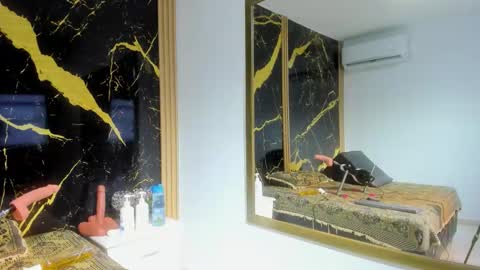 Adriana online show from March 26, 2026, 2:50 am