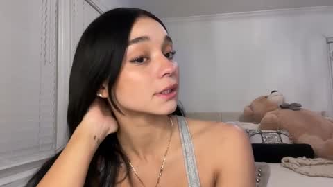 Adrianna  online show from February 6, 2025, 2:00 am