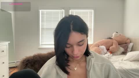 Adrianna  online show from October 15, 2025, 5:24 pm