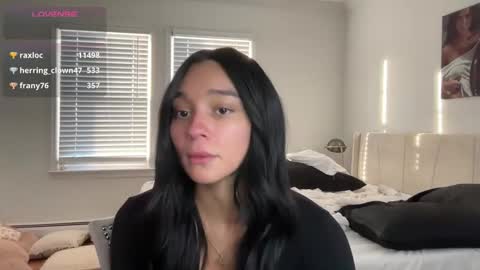 Adrianna  online show from January 8, 2026, 8:44 pm